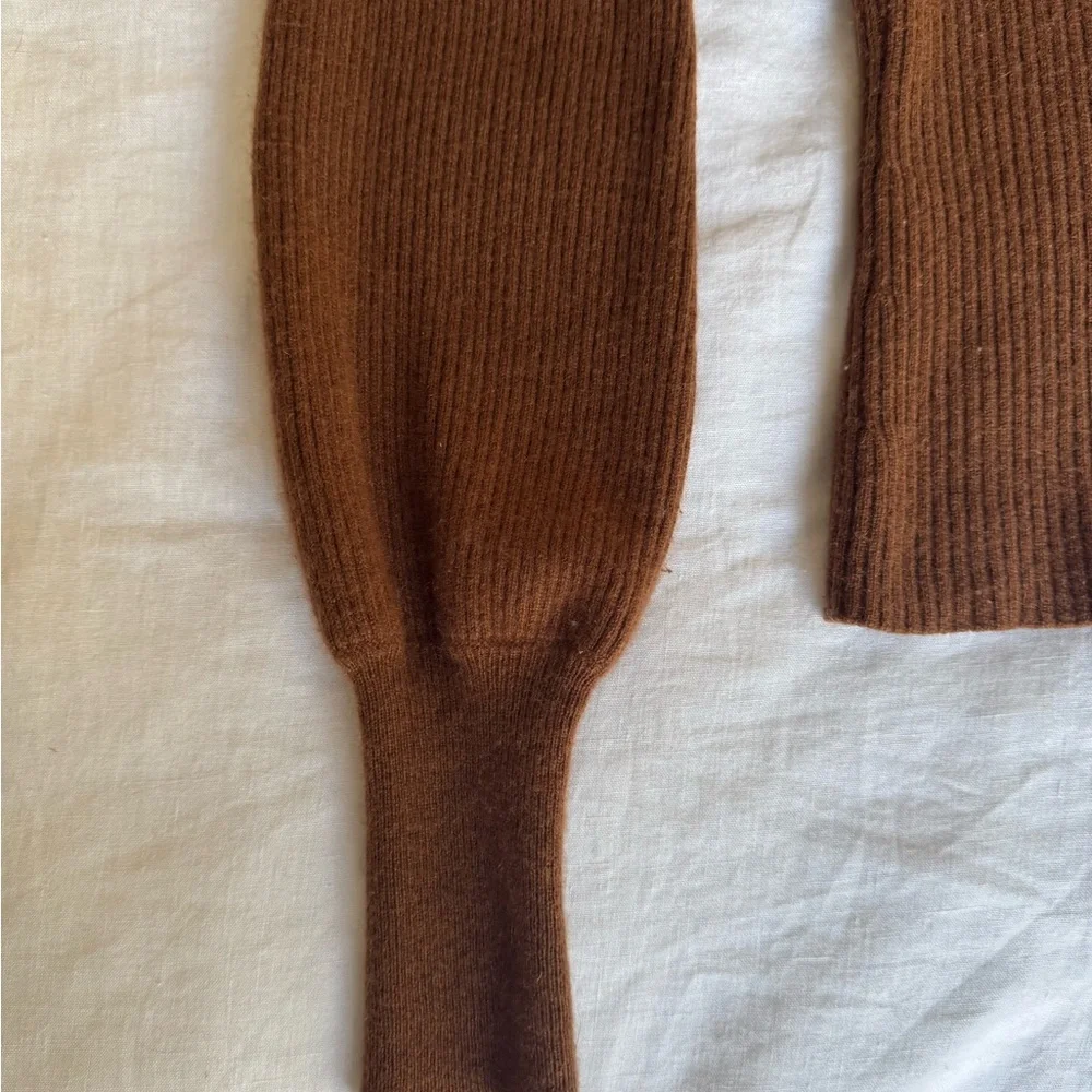 Reformation Hart Cashmere Sweater - Picture 3 of 5